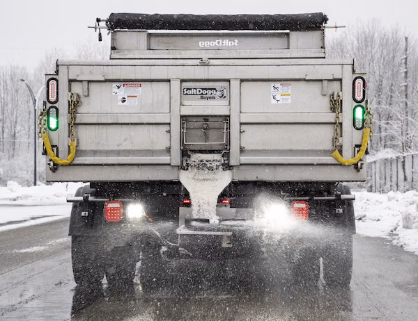 2025 Buyers Products Saltdogg® Medium Duty Mds Combination Dump Spreader-933113135 - Image 8