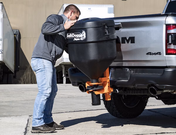 2025 Buyers Products TGSUVPROA 4.4 CUBIC FOOT TAILGATE SPREADER - Image 10