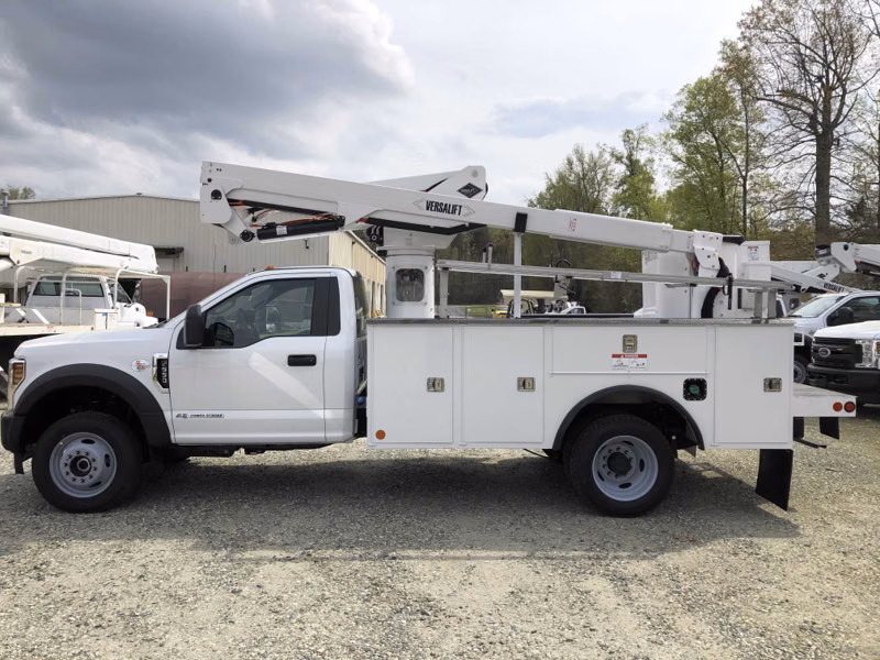 2025 Versalift SST-37-EIH - Image 7
