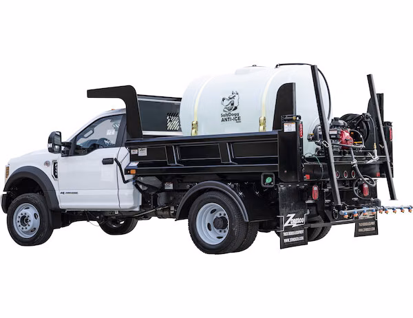 2025 Buyers Products GAS-POWERED WITH MANUAL APPLICATION RATE CONTROL-6191120 - Image 5