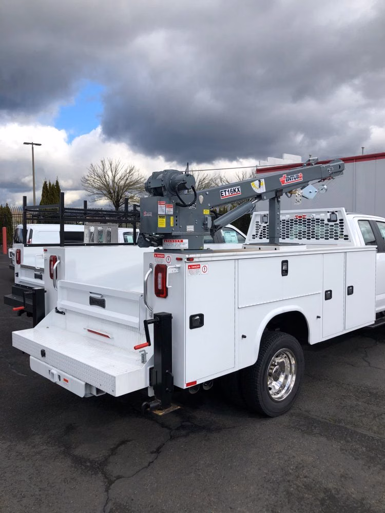 2025 Venco Venturo 4016E (ET16KX) - Image 3
